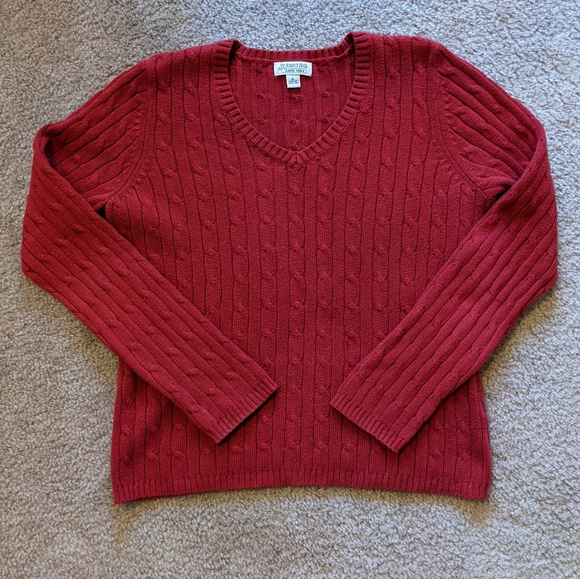Bundle of 2 Sweaters - Picture 6 of 11
